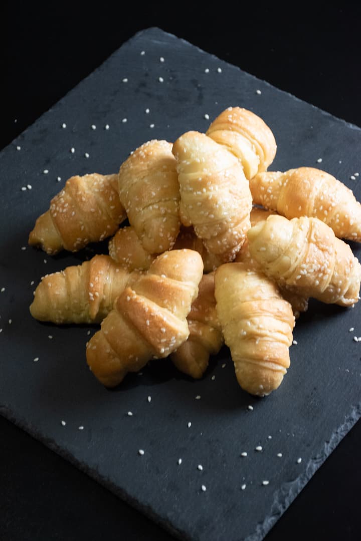 Lisnate kiflice sa sirom — Munchies Ketering